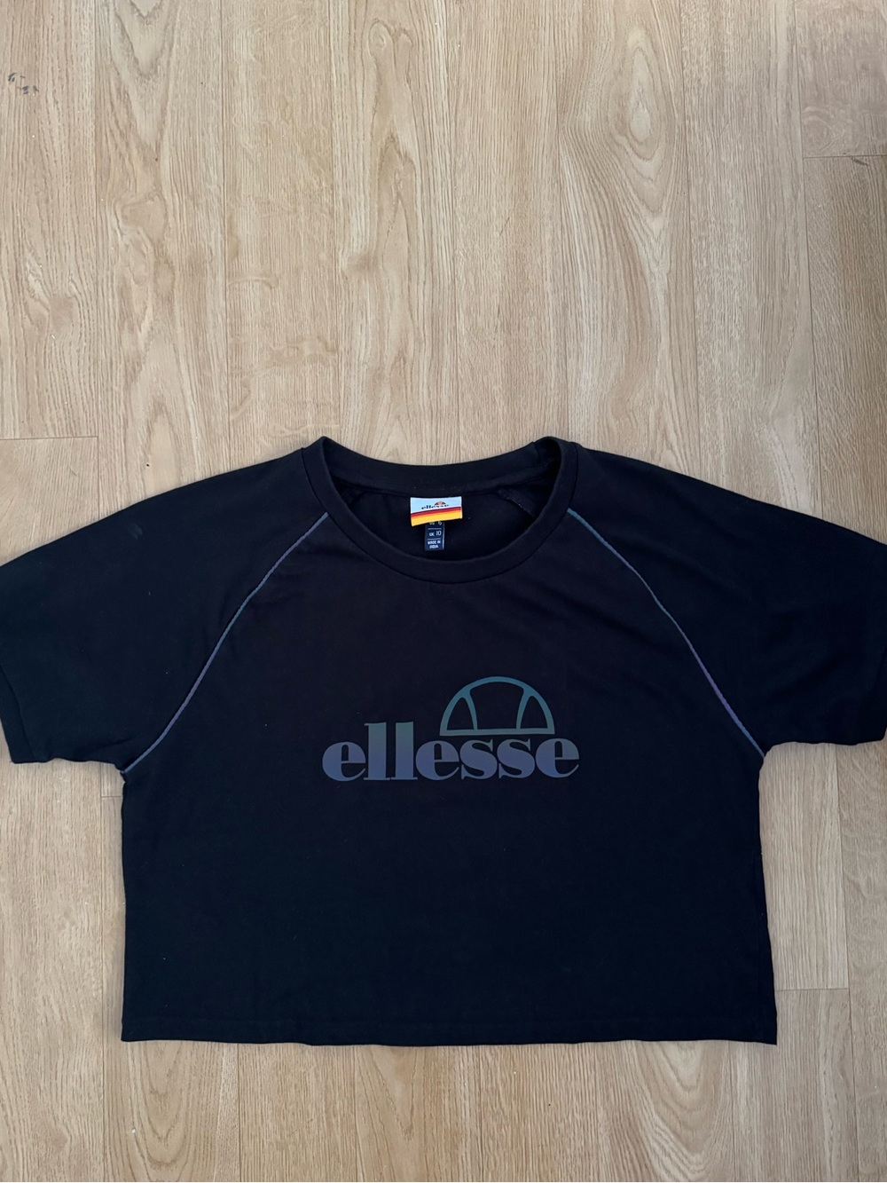 Ellesse Black Logo Crop T-Shirt